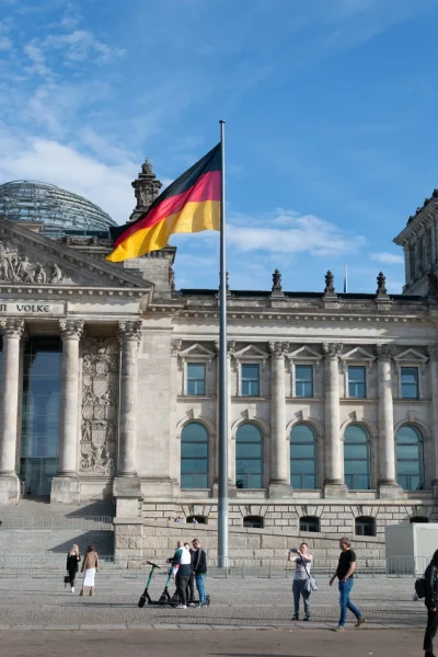 German Pharmacies Will Start to Get a Big Infusion of Vaccines